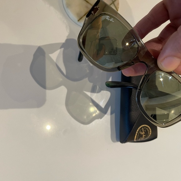 RAY-BAN
RB0840S Mega Wayfarer - Picture 5 of 8